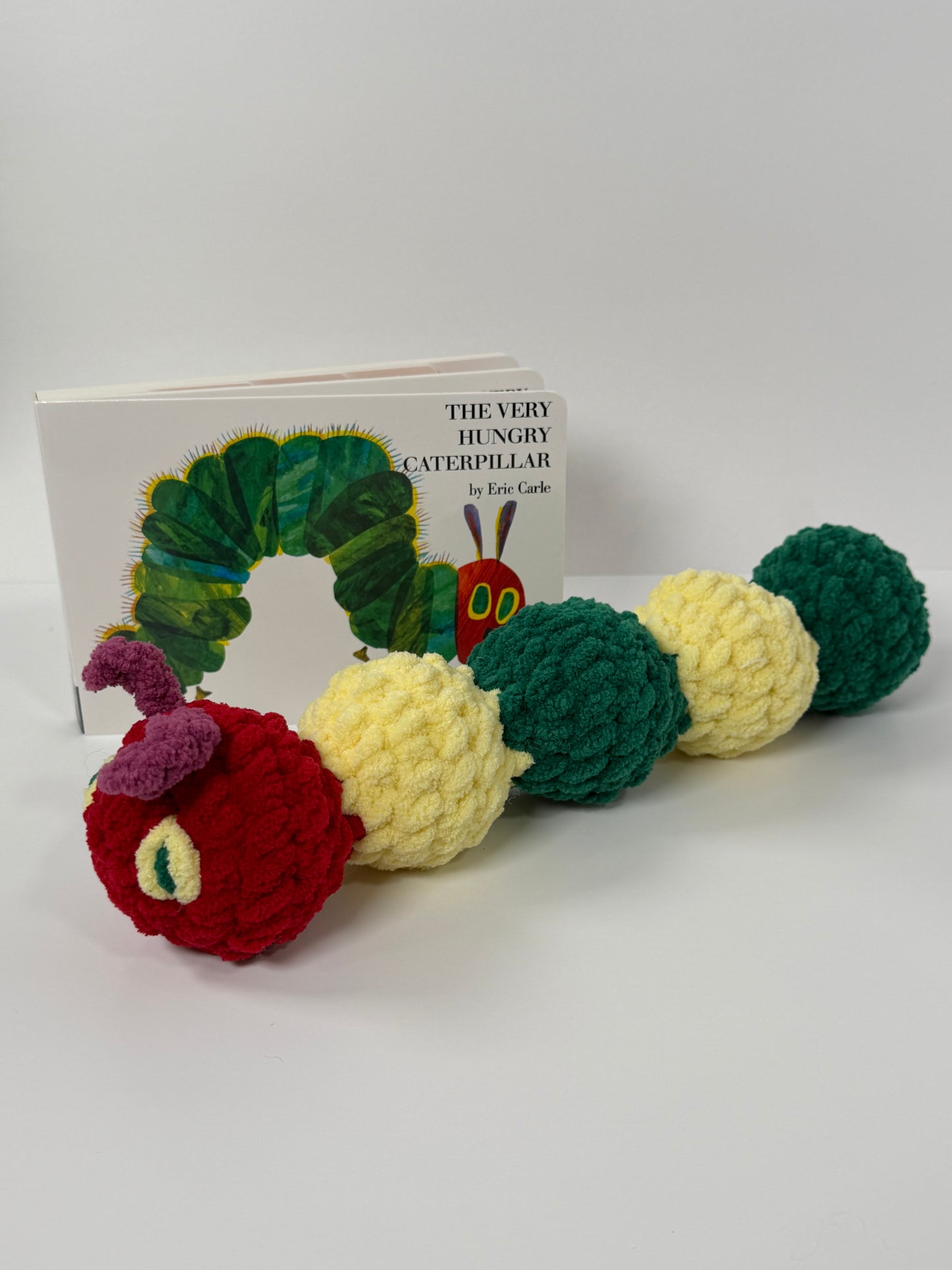 Small hungry hungry catapillar
